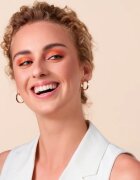 Catrice Max It Up Lip Booster Extreme luciu de buze pentru un volum suplimentar culoare 010 - Spice Girl 4 ml
