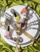 Catrice MY JEWELS. MY RULES. lac de unghii culoare C01 Bold Gold 105 ml