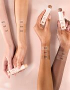 Catrice Soft Glam Filter Stick creion de machiaj culoare 002 Fair 9 g