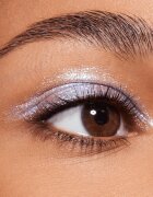 Catrice Space Glam lichid fard ochi culoare 010 Milky Way 2 ml