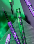 Catrice The Joker eyeliner culoare 020 Inkredible Jokes 3 ml