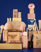 Catrice Wonder Woman pensula pentru aplicare fard obraz 1 buc