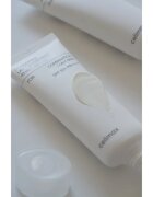 celimax Oil Control Light Sunscreen cremă cu protecție solară 50+ pentru ten gras și mixt 40 ml