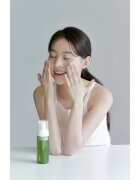 celimax The Real Noni spuma de curatare ce echilibreaza excesul sebum pentru ten gras și mixt 155 ml