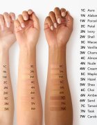 Chantecaille Future Skin Gel Foundation make up hidratant cu efect iluminator Almond 4C 30 g