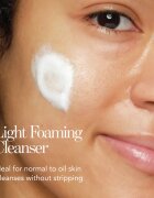 Chantecaille Rice and Geranium Foaming Cleanser demachiant delicat cu efect de hidratare 70 g