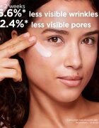 Clarins Instant Smooth Perfecting Touch baza pentru machiaj pentru netezirea pielii si inchiderea porilor 15 ml