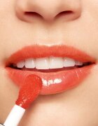 Clarins Lip Comfort Oil ulei pentru buze cu efect de hidratare culoare 05 apricot 7 ml