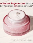 Clarins Multi-Active Day Cream Dry Skin cremă pentru netezirea și strălucirea pielii pentru tenul uscat 50 ml