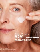 Clarins Nutri-Lumière Day crema de zi revitalizanta pentru o piele radianta 50 ml