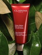 Clarins Super Restorative Hand Cream crema ce ofera elasticitatea pielii mainilor 100 ml