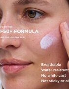 Clarins UV Plus Translucent SPF50 cremă pentru plaja faciale SPF 50 30 ml
