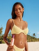 Coco & Eve Sunny Honey Highlighter Body SPF50 ser protector cu efect iluminator SPF 50 150 ml