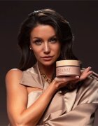 COCOSOLIS NOUGAT Unt de corp catifelat pentru luminozitate si hidratare cu particule stralucitoare 250 ml