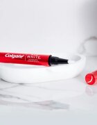Colgate Max White Overnight baton pentru albire 2.5 ml