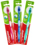 Colgate Premier Clean perie de dinti mediu 1 buc