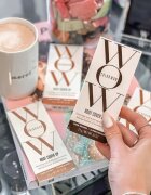 Color WOW Root Cover Up corector pentru acoperirea firelor carunte de par culoare Platinum 21 g