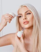 Crystallove Glass Facial Cupping Set set de instrumente pentru masaj pentru fata gat si piept 2 buc