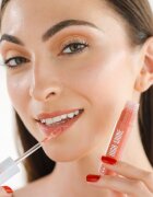 Dermacol F****** High Shine luciu de buze stralucitor cu aloe vera culoare No.02 4 ml