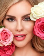 Dermacol Imperial Rose ulei pentru buze cu aromă de trandafiri culoare 01 7.5 ml