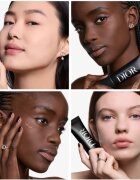 DIOR Forever Velvet Veil Finisaj mat cu efect de estompare SPF 15 PA++ SPF 15 35 ml