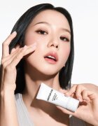 DIOR Hydrating Invisible UV Fluid protective fluid SPF 50+ 30 ml