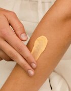 Dr. Hauschka After Sun crema cu efect calmant dupa expunere la soare cu efect de hidratare 150 ml