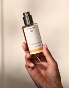 Dr. Hauschka Cleansing And Tonization Lotiune tonica sub forma de spray pentru fata pentru piele normala si uscata 100 ml