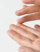 Dr. Hauschka Eye And Lip Care balsam hranitor zona ochilor 10 ml