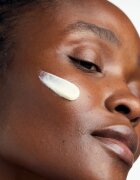 Dr. Hauschka Facial Care crema de zi cu melissa 30 ml
