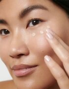Dr. Hauschka Make-Up Concealer corector culoare 02 chestnut 2.5 ml