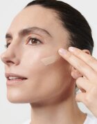 Dr. Hauschka Make-Up Foundation make-up cu textura usoara culoare 03 chestnut 30 ml