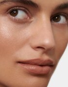 Dr. Hauschka Make-Up Lipstick ruj nutritiv culoare 13 bromelia 4.1 g