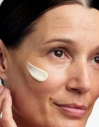 Dr. Hauschka Regeneration crema de zi regeneratoare pentru ten matur 40 ml
