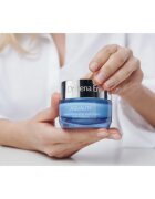 Dr Irena Eris Aquality Intense Moisturizing Youth Cream Light Formula cremă intens hidratantă cu efect de intinerire 50 ml