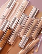 Elizabeth Arden Flawless Finish Skincaring Concealer anticearcan cu efect de lunga durata culoare 415 5.9 ml
