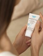 Embryolisse MOISTURIZATION AND REGENERATION cremă calmantă și nutritivă de maini 30 ml