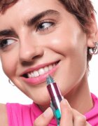 essence Aqua Jelly ruj reacționează la pH 2.8 g
