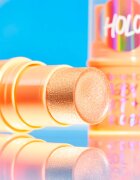 essence BABY GOT HOLO GLOW Stick Strălucire culoare 10 Holy Apricotly 5 g