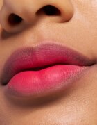 essence Blur Soufflé ruj lichid mat culoare 04 Main Feed 3.6 ml