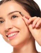 essence Brow Powder Duo set pentru sprancene culoare 01 Light 1.8 g