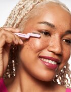 essence Define & shine pieptene pentru gene 1 buc