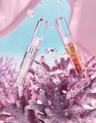 essence Disney The Little Mermaid farduri de ochi lichide cu sclipici culoare 02 Sea Me Sparkle 3.6 ml