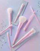 essence Disney The Little Mermaid perie pentru difuzarea machiajului 01 Sea The Possibilities 1 buc