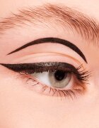 essence Eyeliner Pen eyeliner rezistent la apă culoare 01 Black 1 ml