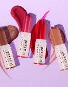 essence Glossy Glaze ruj gloss culoare 01 Livin La Vida Mocha 1.9 g