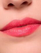 essence HEART CORE balsam de buze culoare 01 Cherry 3 g