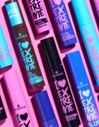 essence I LOVE EXTREME crazy volume mascara rezistent la apă pentru volum culoare 01 Cozy Brown 12 ml