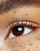 essence Lash PRINCESS rimel cu efect de gene false culoare Black Brown 12 ml