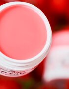 essence lip care mască hidratantă pentru buze pentru noapte 02 Strawberry Milkshake 8 g